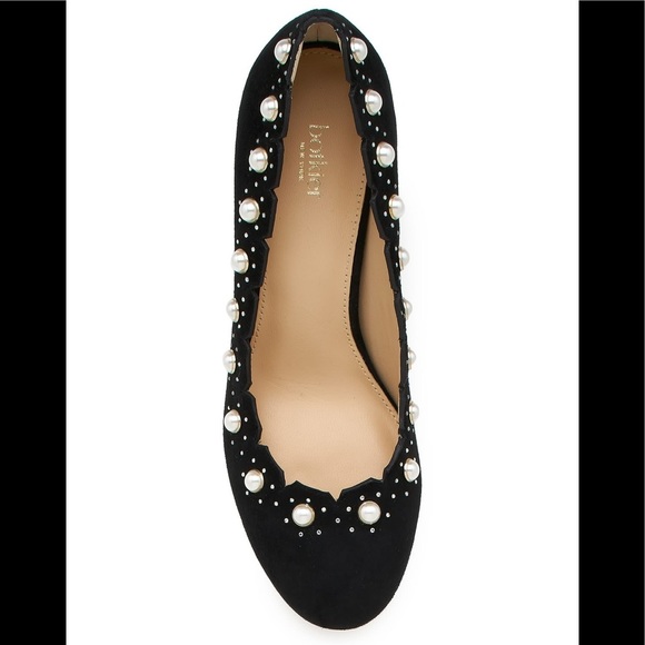 Botkier Holly Imitation Pearl Pump - Picture 2 of 2